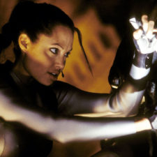 Ein Computerspiel zum Zusehen: LARA CROFT: TOMB RAIDER – DIE WIEGE DES LEBENS